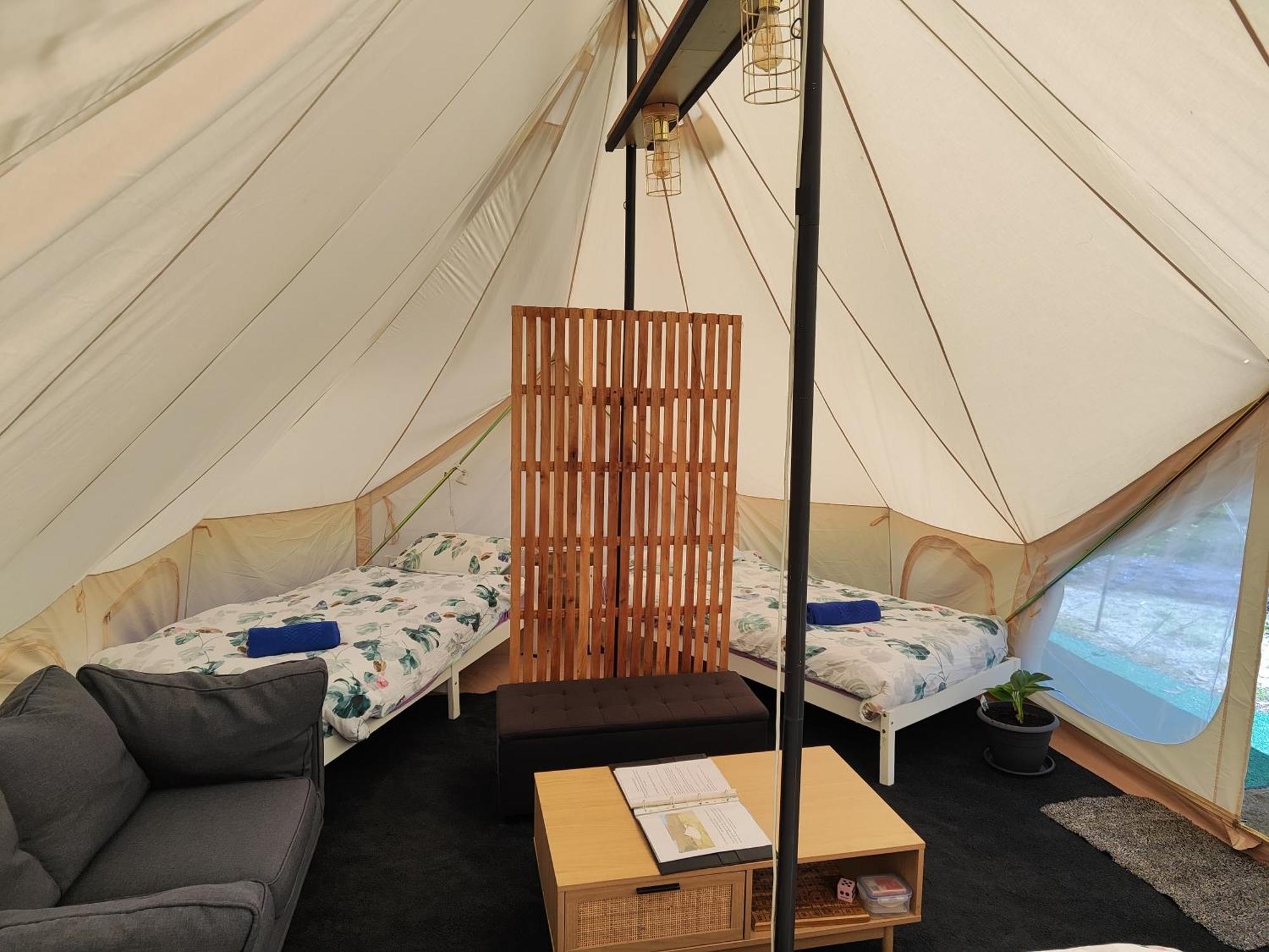 Glamping At Zeehan Bush Camp Ngoại thất bức ảnh